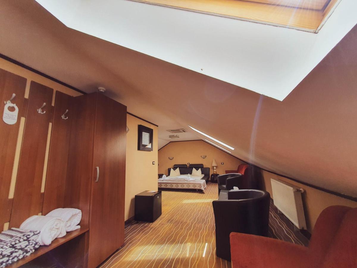 Hotel Belvedere Sovata Ngoại thất bức ảnh