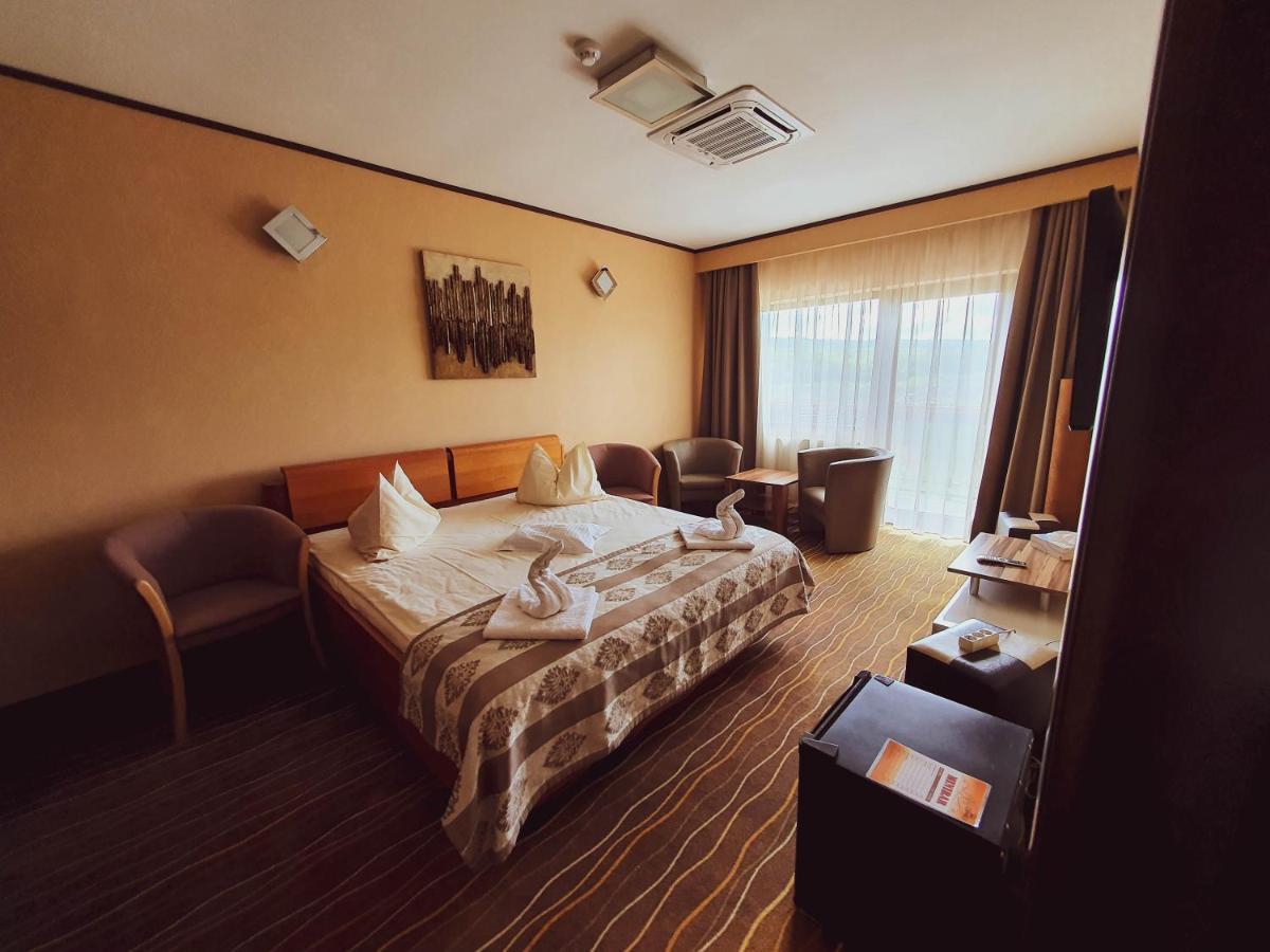 Hotel Belvedere Sovata Ngoại thất bức ảnh