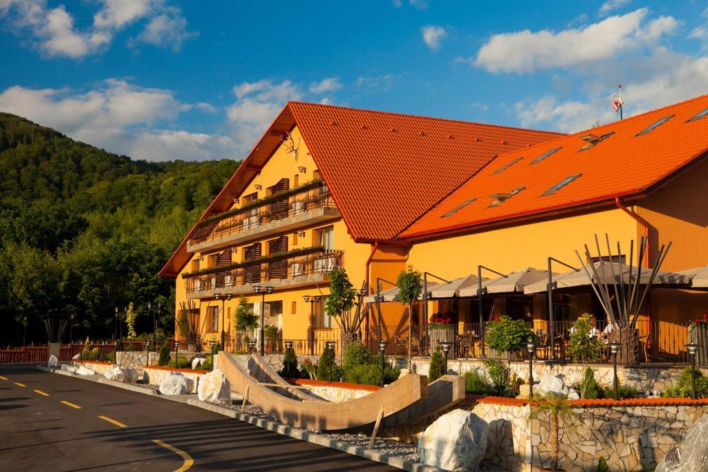 Hotel Belvedere Sovata Ngoại thất bức ảnh