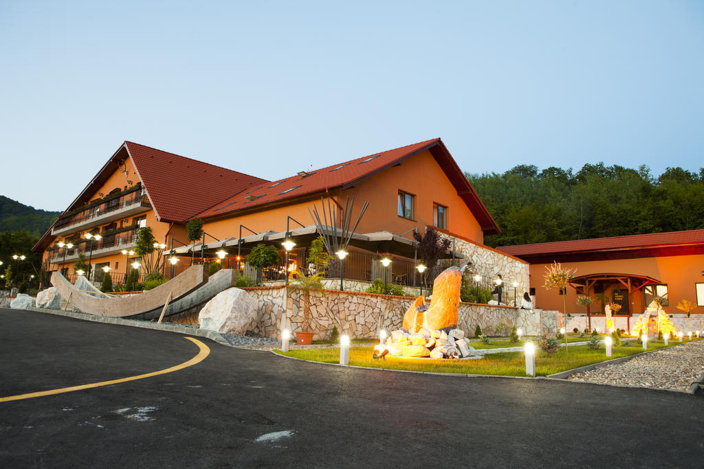 Hotel Belvedere Sovata Ngoại thất bức ảnh