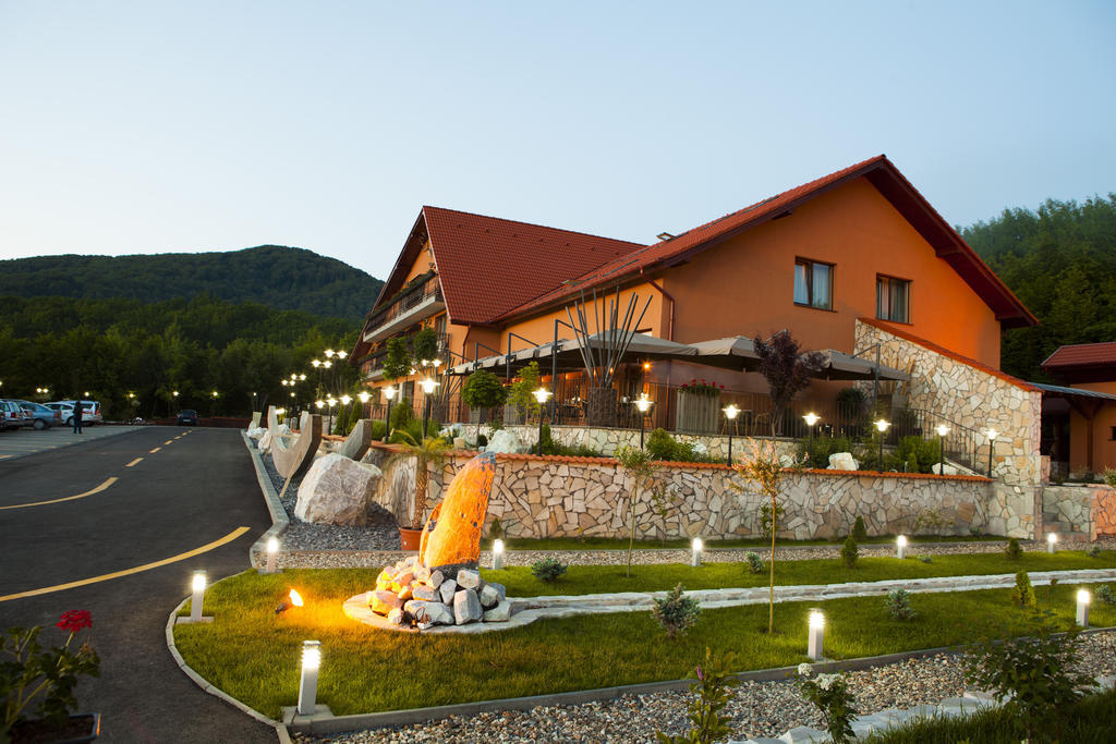 Hotel Belvedere Sovata Ngoại thất bức ảnh